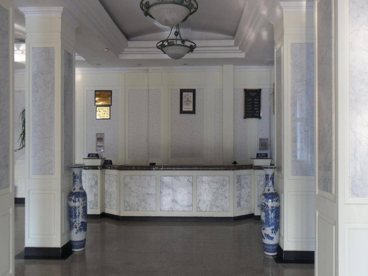 Yabuli Xintong Hotel Shangzhi Exteriör bild